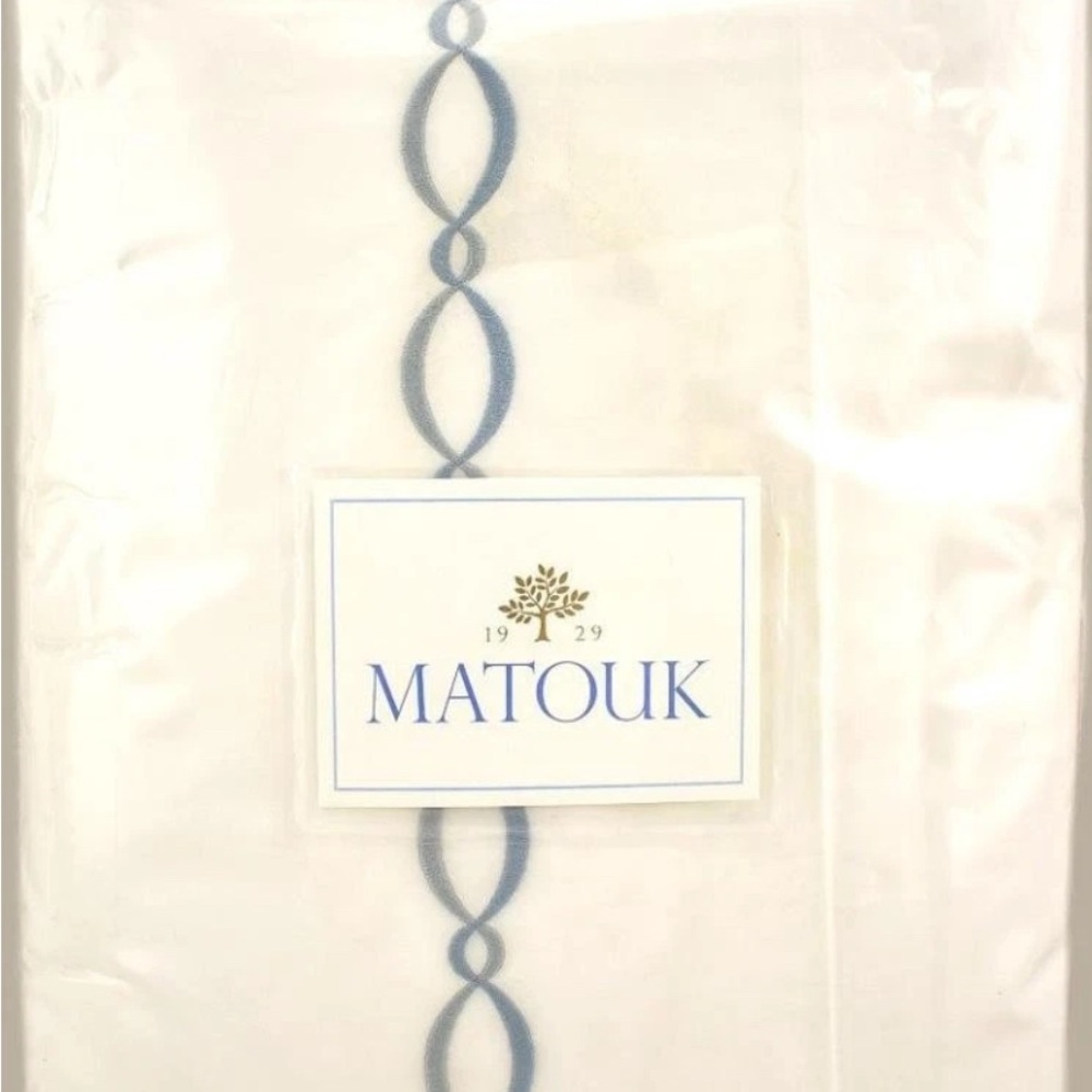 Matouk Brando Sierra Cotton Percale KING Duvet Cover White / Hazy Pool